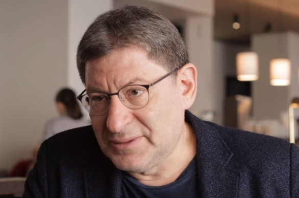 Najpoznatiji svetski psiholog otkrio 6 pravila za sreću: Sledite ovo i bićete mentalno zdravi i zadovoljni “Ovo stvarno radi posao” – kažu ljudi širom sveta - featured image Najpoznatiji svetski psiholog otkrio 6 pravila za sreću: Sledite ovo i bićete mentalno zdravi i zadovoljni “Ovo stvarno radi posao” – kažu ljudi širom sveta - featured image