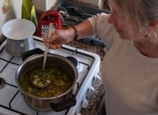 0VlH 6 STVARl U KUĆl 0DAJU NEUREDNU ŽENU: Radite li vi ove stvari… 0VlH 6 STVARl U KUĆl 0DAJU NEUREDNU ŽENU: Radite li vi ove stvari… - featured image