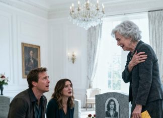 One dan pre nego što sam trebalo da se oženim ženom koja mi je pomogla da izlečim svoje rane, otišao sam na grob svoje pokojne supruge — i kada mi je jedna krhka strankinja šapnula: „Ti si Mejson, zar ne?“ shvatio sam da će moja prošlost upravo promeniti celu moju budućnost… One dan pre nego što sam trebalo da se oženim ženom koja mi je pomogla da izlečim svoje rane, otišao sam na grob svoje pokojne supruge — i kada mi je jedna krhka strankinja šapnula: „Ti si Mejson, zar ne?“ shvatio sam da će moja prošlost upravo promeniti celu moju budućnost… - featured image