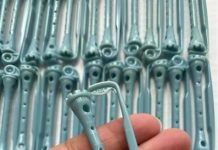 Otkrila sam ove bizarne predmete u bakinoj ladici – možete li pogoditi čemu služe? Otkrila sam ove bizarne predmete u bakinoj ladici – možete li pogoditi čemu služe? - featured image