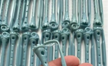 Otkrila sam ove bizarne predmete u bakinoj ladici – možete li pogoditi čemu služe? Otkrila sam ove bizarne predmete u bakinoj ladici – možete li pogoditi čemu služe? - featured image