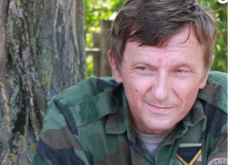 Završio je glumu, pa radio na mešalici, rat ga rastavio od najveće ljubavi: Godinama kasnije sreću se u Banjaluci, epilog priče je neverovatan Završio je glumu, pa radio na mešalici, rat ga rastavio od najveće ljubavi: Godinama kasnije sreću se u Banjaluci, epilog priče je neverovatan - featured image