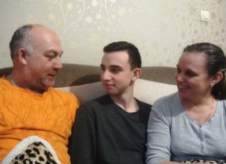 Ceo Paraćin je znao kako je Dragu žena omalovažavala: Godinama gajio bratovo dete misleći da je njegovo, a za slavskom trpezom saznao istinu Ceo Paraćin je znao kako je Dragu žena omalovažavala: Godinama gajio bratovo dete misleći da je njegovo, a za slavskom trpezom saznao istinu - featured image