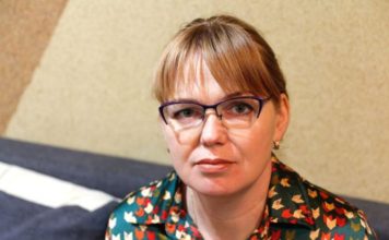 “Moj muž je nakon što smo razmenili zavete samo nestao, dok je svadba trajala: Gosti se vesele, meni se srce cepa, a tek kasnije sam saznala šok istinu” “Moj muž je nakon što smo razmenili zavete samo nestao, dok je svadba trajala: Gosti se vesele, meni se srce cepa, a tek kasnije sam saznala šok istinu” - featured image