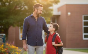 Nakon gubitka supruge nisam mogao da prihvatim njenog sina — istina je nakon deset godina promenila sve. Nakon gubitka supruge nisam mogao da prihvatim njenog sina — istina je nakon deset godina promenila sve. - featured image
