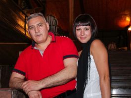 Igor je otišao na zimovanje: Umesto posle 10 dana, vratio se iznenada nakon 3 i zatekao svetlo u spavaćoj sobi, a unutra jeziv prizor Igor je otišao na zimovanje: Umesto posle 10 dana, vratio se iznenada nakon 3 i zatekao svetlo u spavaćoj sobi, a unutra jeziv prizor - featured image