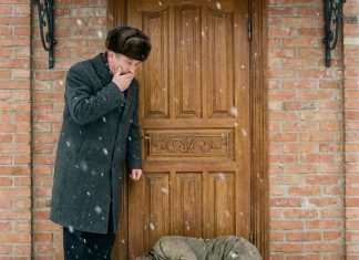 Maske su skinute:„Otac dolazi bez najave, a ono što zatiče šokira sve“ 😲😲😲 Maske su skinute:„Otac dolazi bez najave, a ono što zatiče šokira sve“ 😲😲😲 - featured image