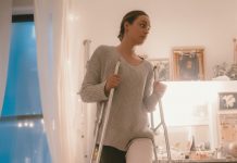 Ležala sam u gipsu, bez telefona, dok su oni donosili odluku umjesto mene Ležala sam u gipsu, bez telefona, dok su oni donosili odluku umjesto mene - featured image