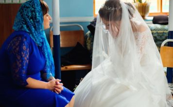 Dragan me ostavio pred oltarom, morala sam da objasnim rodbini zašto me mladoženja neće: 5 godina kasnije, stajao je ispred crkve i gledao kako se udajem