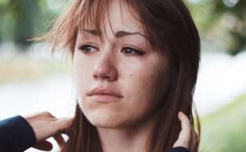 “Uradila sam DNK test da vidim ko su mi preci i otkrila frapantnu tajnu mog oca: Preklinjao me da ne kažem majci, a ja sam joj ipak rekla i napravila haos”