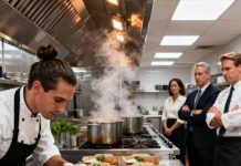 Djevojka koja je prala suđe uzela je ostatke hrane iz restorana — smijali su se, dok skrivena kamera nije otkrila istinu.