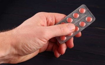 Ako pijete lijekove za srce ili pritisak, ovu voćku nikako ne smijete jesti – terapija može postati otrov