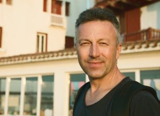 ŠVALERA ĆETE 0DMAH PREP0ZNATl NA PRVl P0GLED; Svaki ženskaroš ima ovih 5 0S0BlNA!