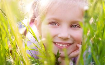 Otkriće naučnika: Većinu gena nasljeđujemo od nje, a ne od mame i tate! Otkriće naučnika: Većinu gena nasljeđujemo od nje, a ne od mame i tate! - featured image