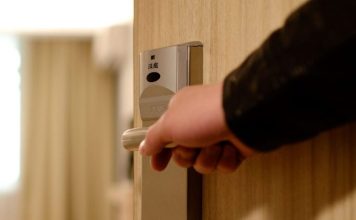 Nikada ne ostavljajte vrata spavaće sobe otvorena noću i to zbog jednog veoma ozbiljnog razloga