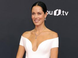 ANA IVANOVIĆ SE UDAJE ,POGELDAJTE KAKAV JE SKANDAL ŠVAJNI NAPRAVIO KAD JE VIDIO KO JE U PITANJU: A i vi ćete ostat u šoku!!! Ana je ubola jakpot (FOTO) ANA IVANOVIĆ SE UDAJE ,POGELDAJTE KAKAV JE SKANDAL ŠVAJNI NAPRAVIO KAD JE VIDIO KO JE U PITANJU: A i vi ćete ostat u šoku!!! Ana je ubola jakpot (FOTO) - featured image