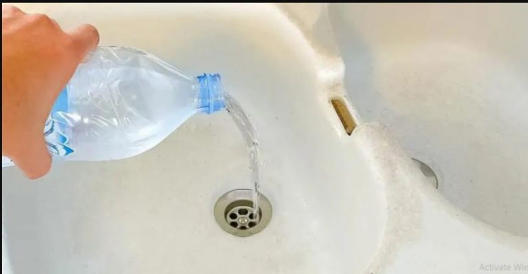 Više se ne bavim začepljenim sudoperima ili MIRISOM iz odvoda: Čudo od moje snahe – 5 minuta i savršeno se ocijedi! - featured image Više se ne bavim začepljenim sudoperima ili MIRISOM iz odvoda: Čudo od moje snahe – 5 minuta i savršeno se ocijedi! - featured image